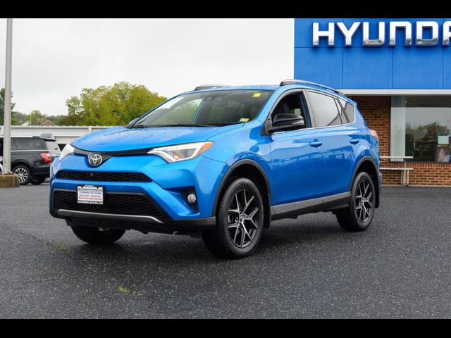 2017 Toyota RAV4 SE