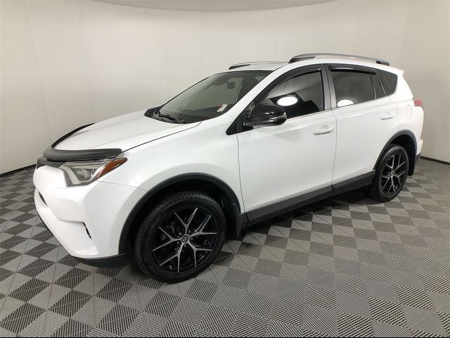 2017 Toyota RAV4 SE