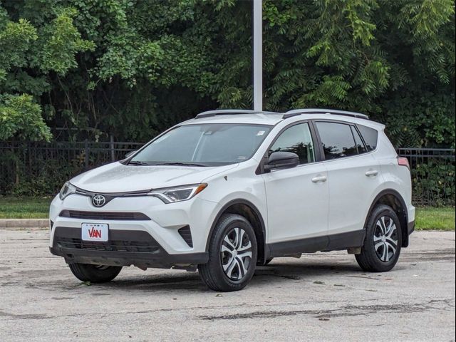 2017 Toyota RAV4 LE