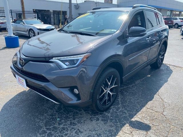 2017 Toyota RAV4 SE