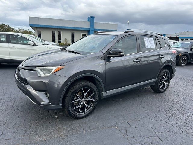 2017 Toyota RAV4 SE