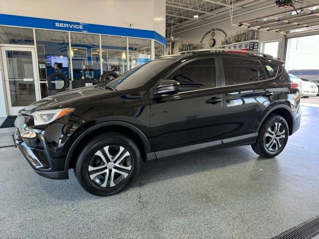 2017 Toyota RAV4 LE