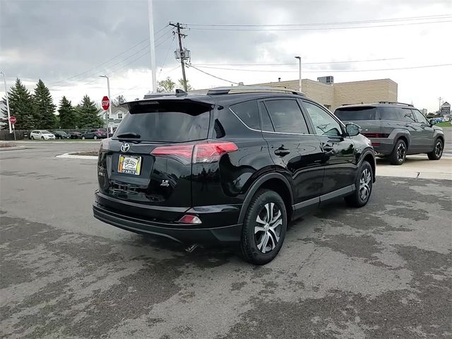 2017 Toyota RAV4 LE