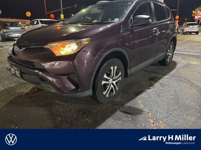 2017 Toyota RAV4 LE