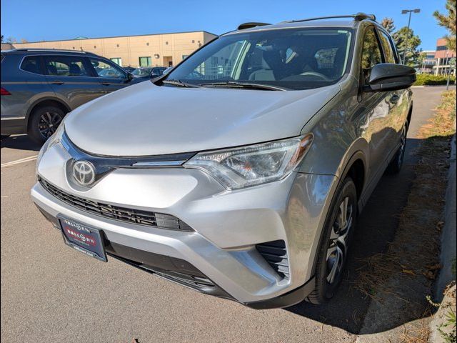 2017 Toyota RAV4 LE