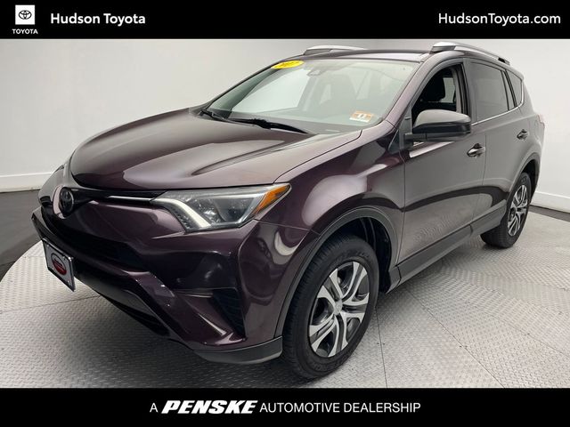 2017 Toyota RAV4 LE