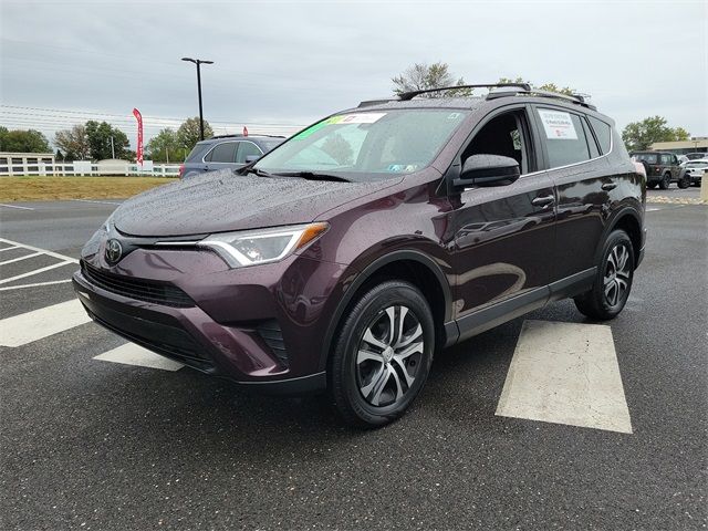 2017 Toyota RAV4 LE