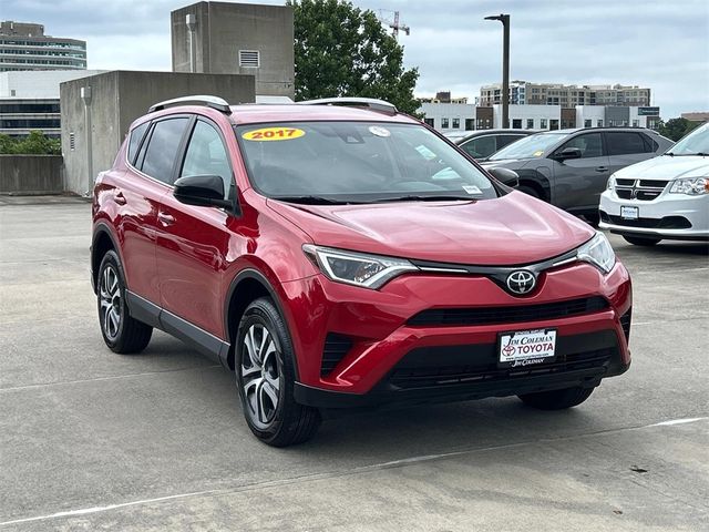 2017 Toyota RAV4 LE