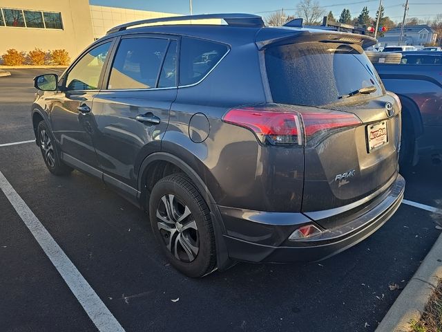 2017 Toyota RAV4 LE