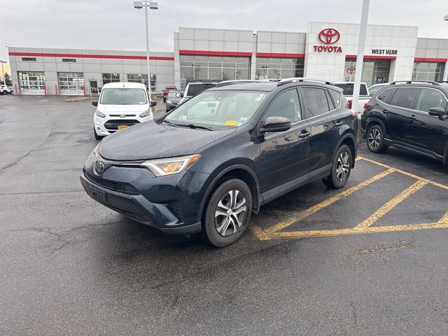 2017 Toyota RAV4 LE