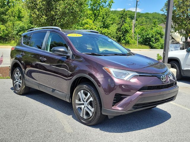 2017 Toyota RAV4 LE