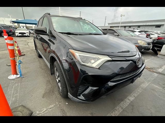 2017 Toyota RAV4 LE