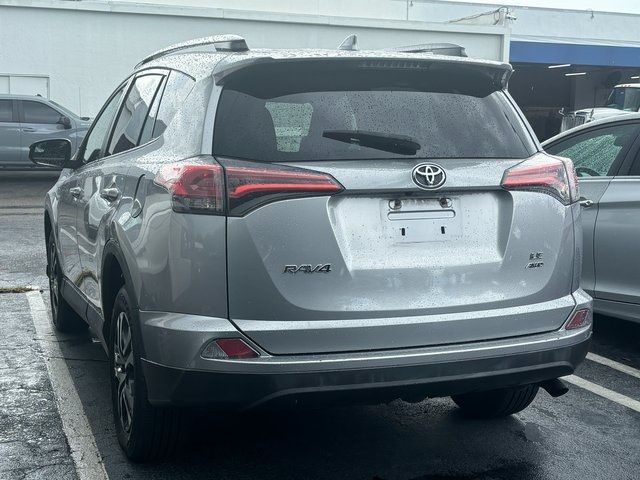 2017 Toyota RAV4 LE