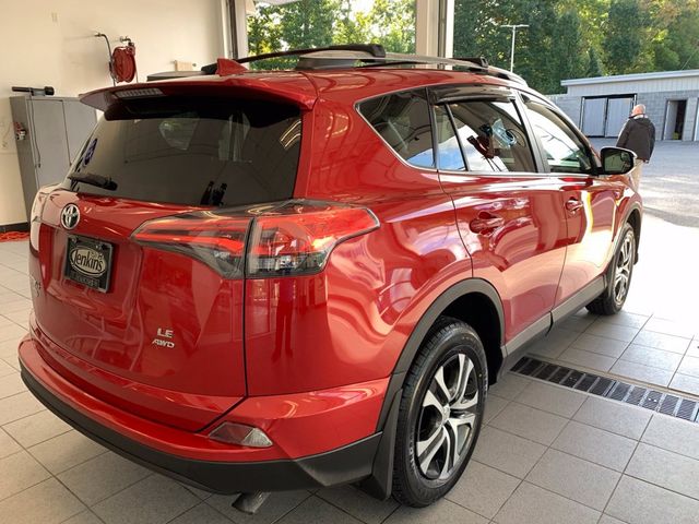 2017 Toyota RAV4 LE