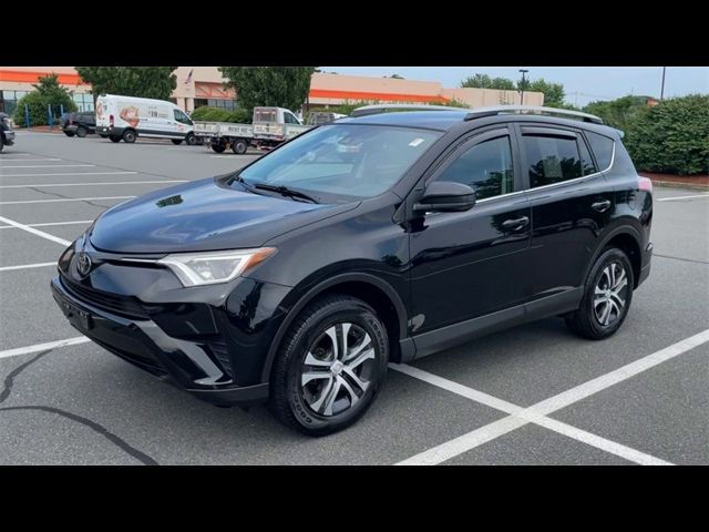 2017 Toyota RAV4 LE