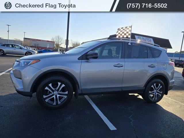 2017 Toyota RAV4 LE