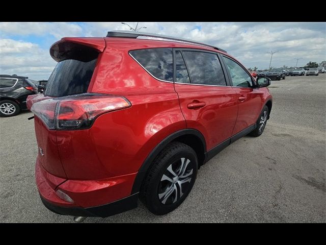 2017 Toyota RAV4 LE