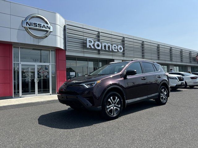 2017 Toyota RAV4 LE