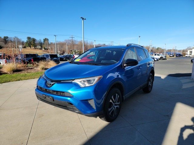 2017 Toyota RAV4 LE