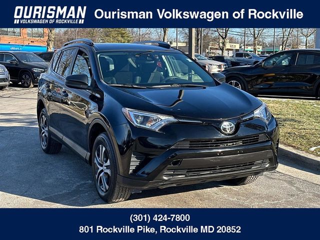 2017 Toyota RAV4 LE