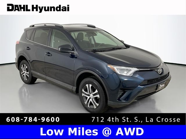 2017 Toyota RAV4 LE