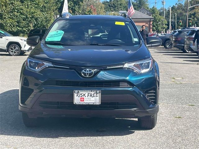 2017 Toyota RAV4 LE