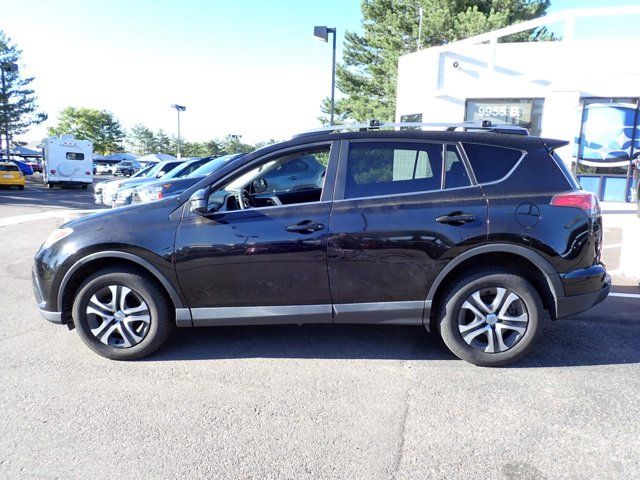 2017 Toyota RAV4 LE