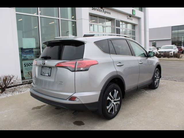 2017 Toyota RAV4 LE