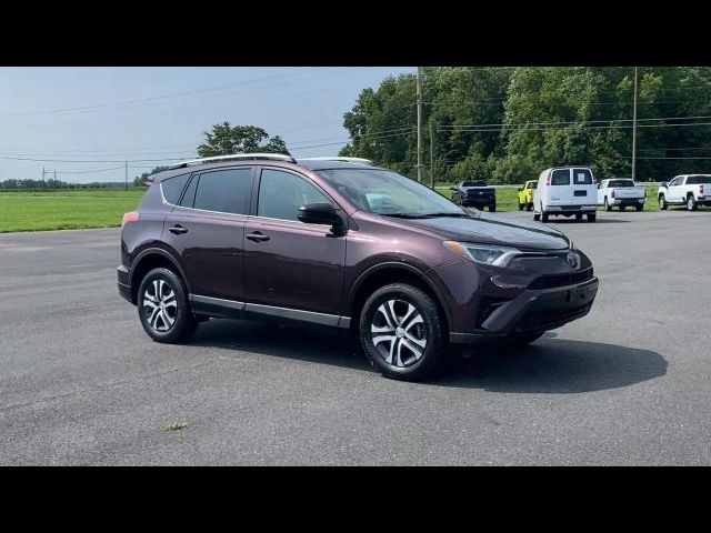 2017 Toyota RAV4 LE