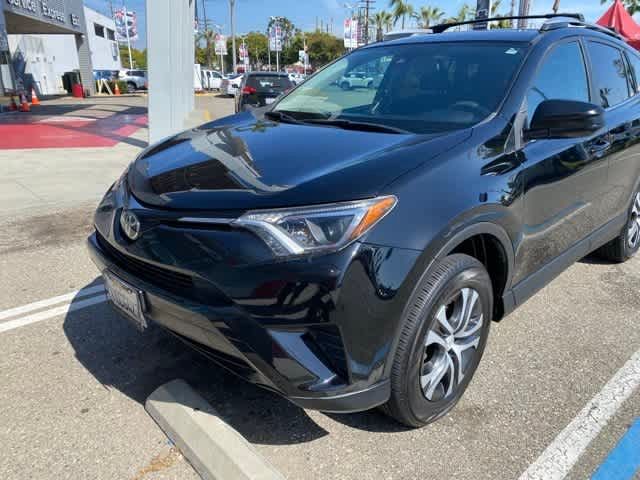 2017 Toyota RAV4 LE