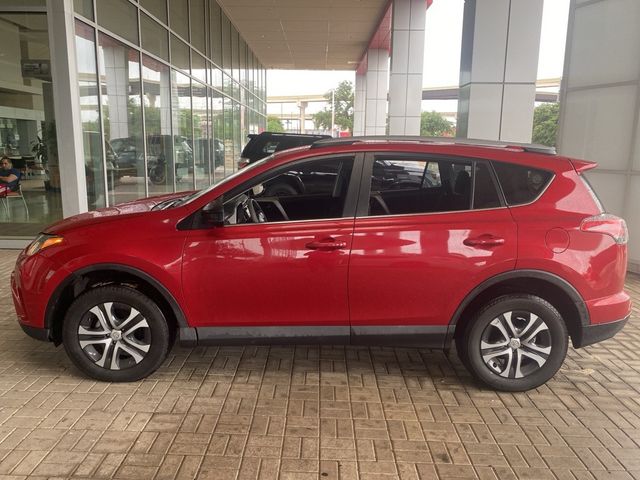 2017 Toyota RAV4 LE