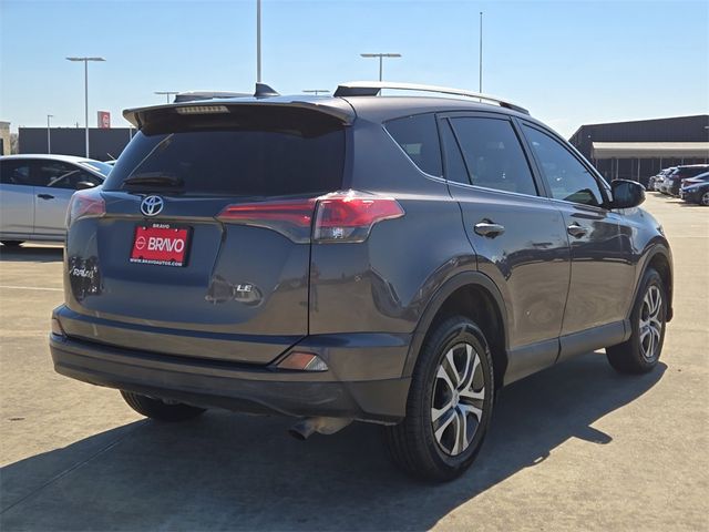 2017 Toyota RAV4 LE