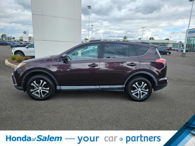 2017 Toyota RAV4 LE