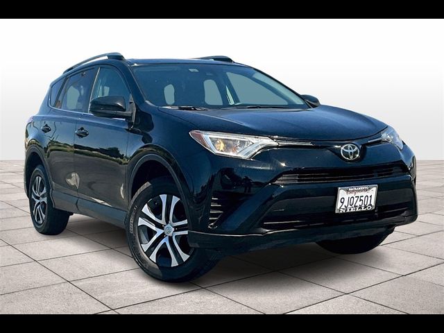 2017 Toyota RAV4 LE