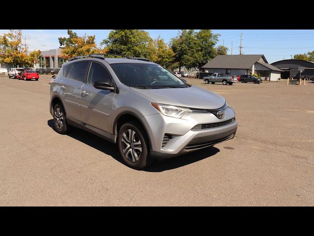 2017 Toyota RAV4 LE