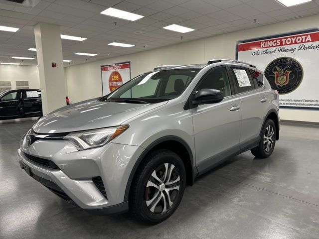 2017 Toyota RAV4 LE