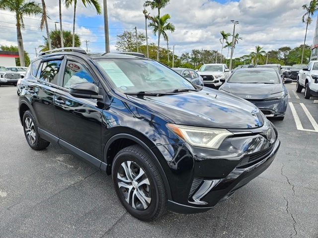 2017 Toyota RAV4 LE