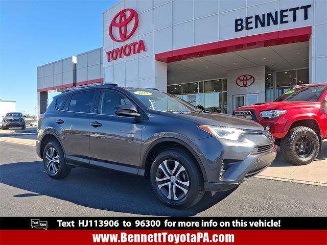 2017 Toyota RAV4 LE