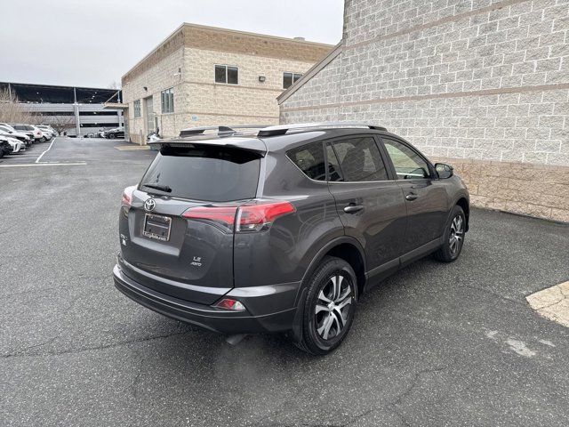 2017 Toyota RAV4 LE