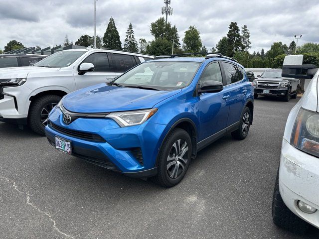 2017 Toyota RAV4 LE