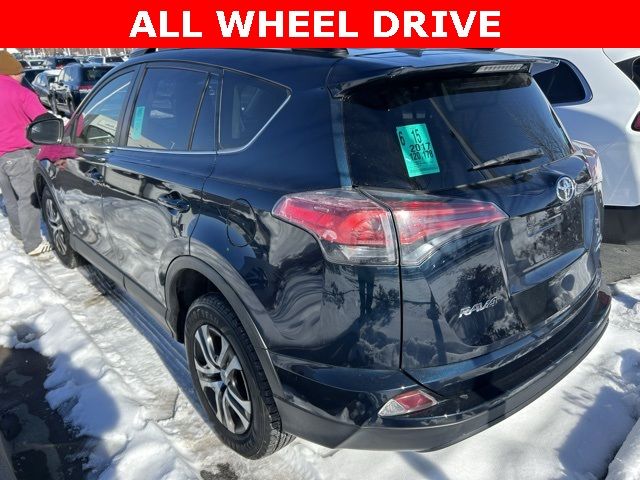 2017 Toyota RAV4 LE