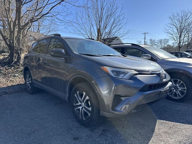 2017 Toyota RAV4 LE