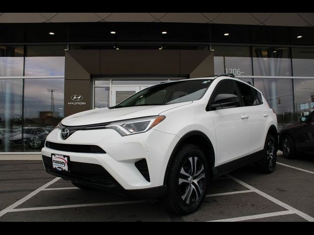 2017 Toyota RAV4 LE