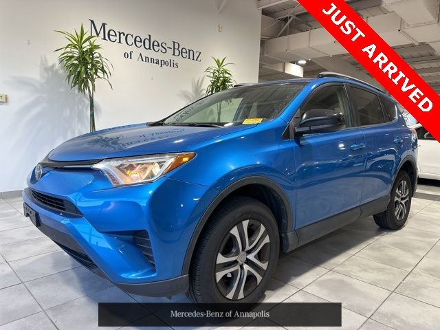 2017 Toyota RAV4 LE