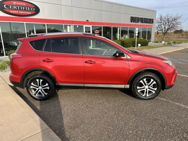 2017 Toyota RAV4 LE