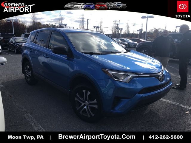 2017 Toyota RAV4 LE