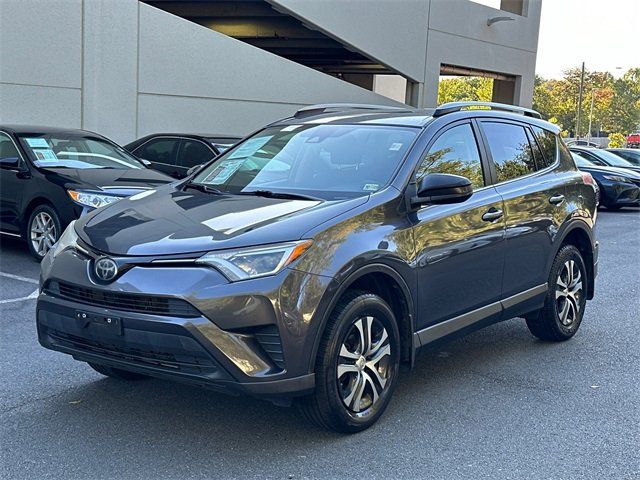 2017 Toyota RAV4 LE