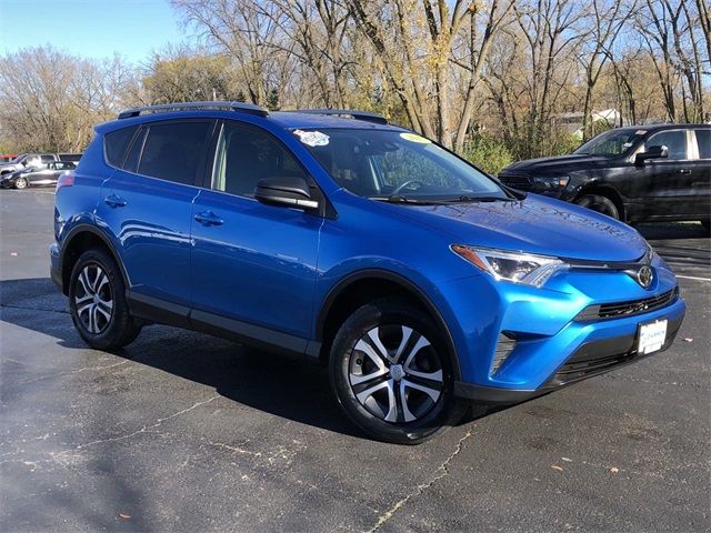 2017 Toyota RAV4 LE