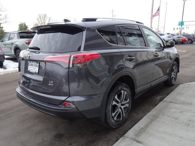 2017 Toyota RAV4 LE