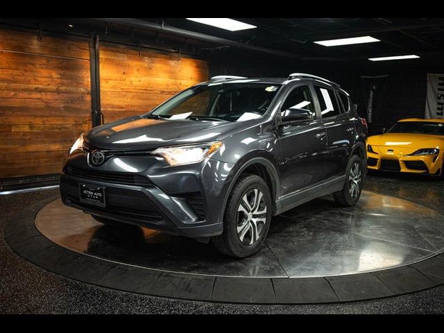 2017 Toyota RAV4 LE